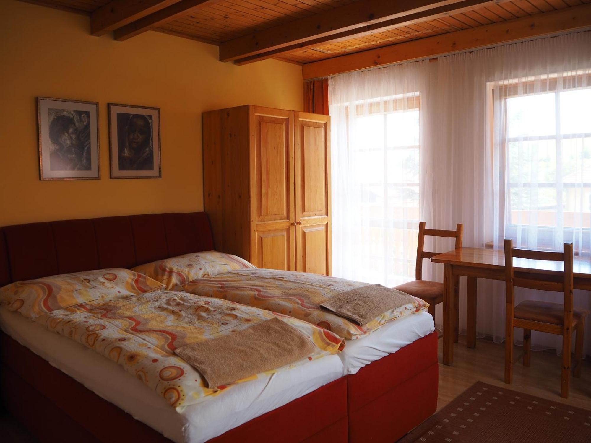 Privat Alenka Hotel Liptovský Mikuláš Buitenkant foto